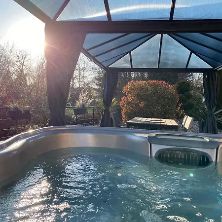 Les Rives Des Habsbourg Aparthotel