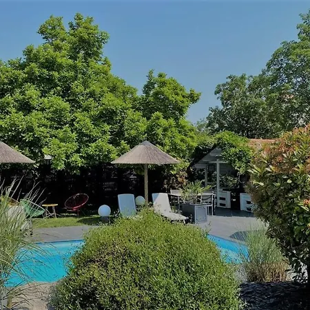 Les Rives Des Habsbourg Aparthotel