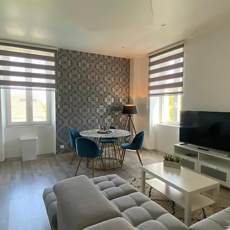 Les Rives Des Habsbourg Aparthotel 4*