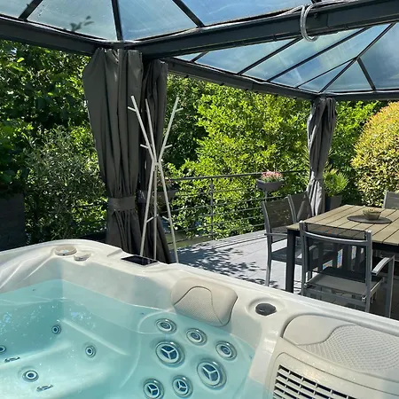 Les Rives Des Habsbourg 4*