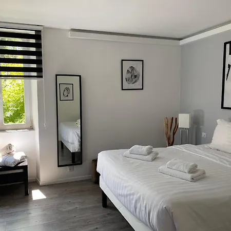 Les Rives Des Habsbourg