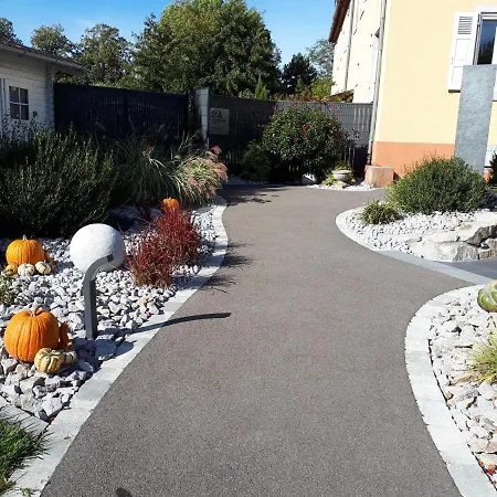 Les Rives Des Habsbourg