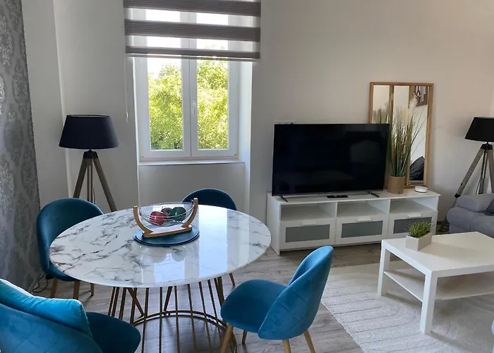 Les Rives Des Habsbourg