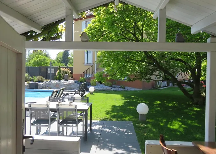 Les Rives Des Habsbourg