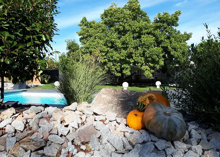 Les Rives Des Habsbourg Aparthotel Ensisheim